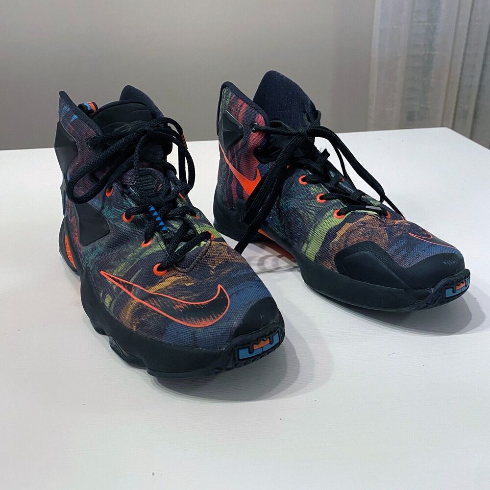 Authentic 2014 Nike Men's LeBron 13‎ XIII Akronite Sneakers US Size 6 807219-008